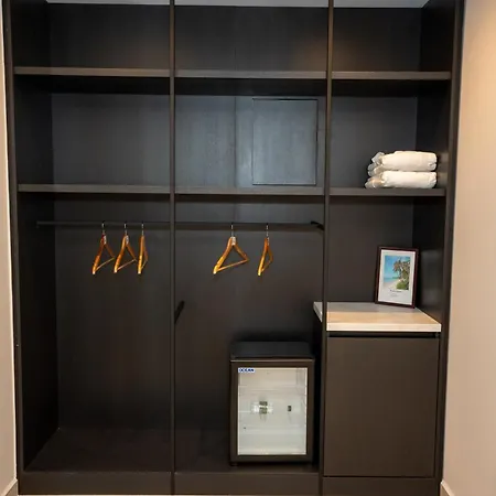 Abi's Ξενοδοχείο Σαράντα