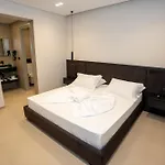 Hotel Abi's