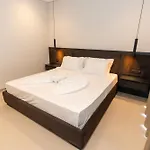Abi's * Sarandë
