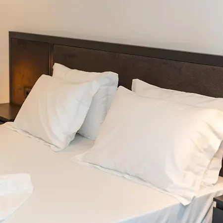 Hotel Abi's *