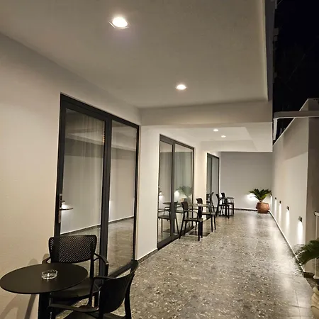 Hotel Abi's